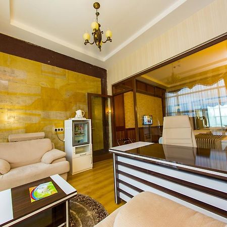 Gherdan Hotel Коня Екстериор снимка