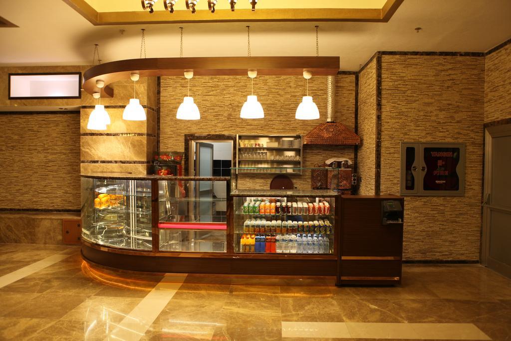 Gherdan Hotel Коня Екстериор снимка