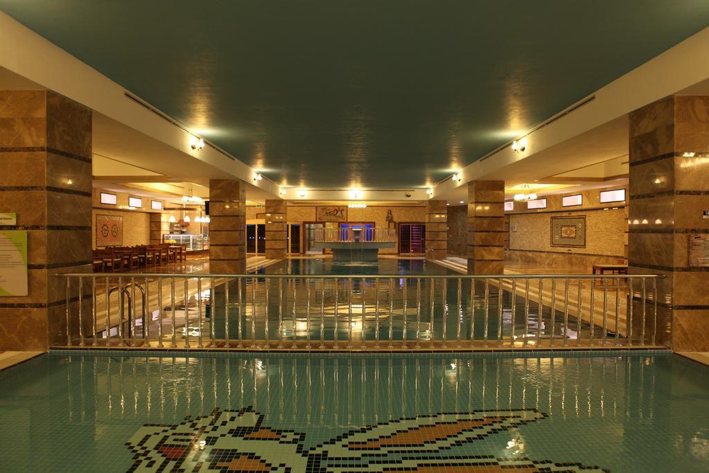 Gherdan Hotel Коня Екстериор снимка