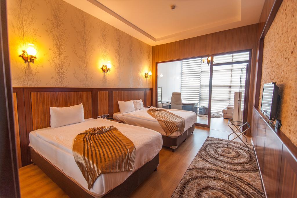 Gherdan Hotel Коня Екстериор снимка